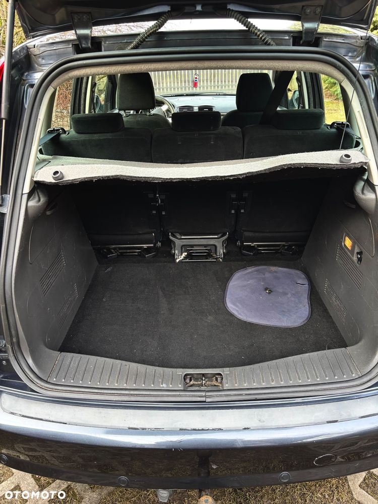 Ford C-MAX 1.8 TDCi Ghia - 11