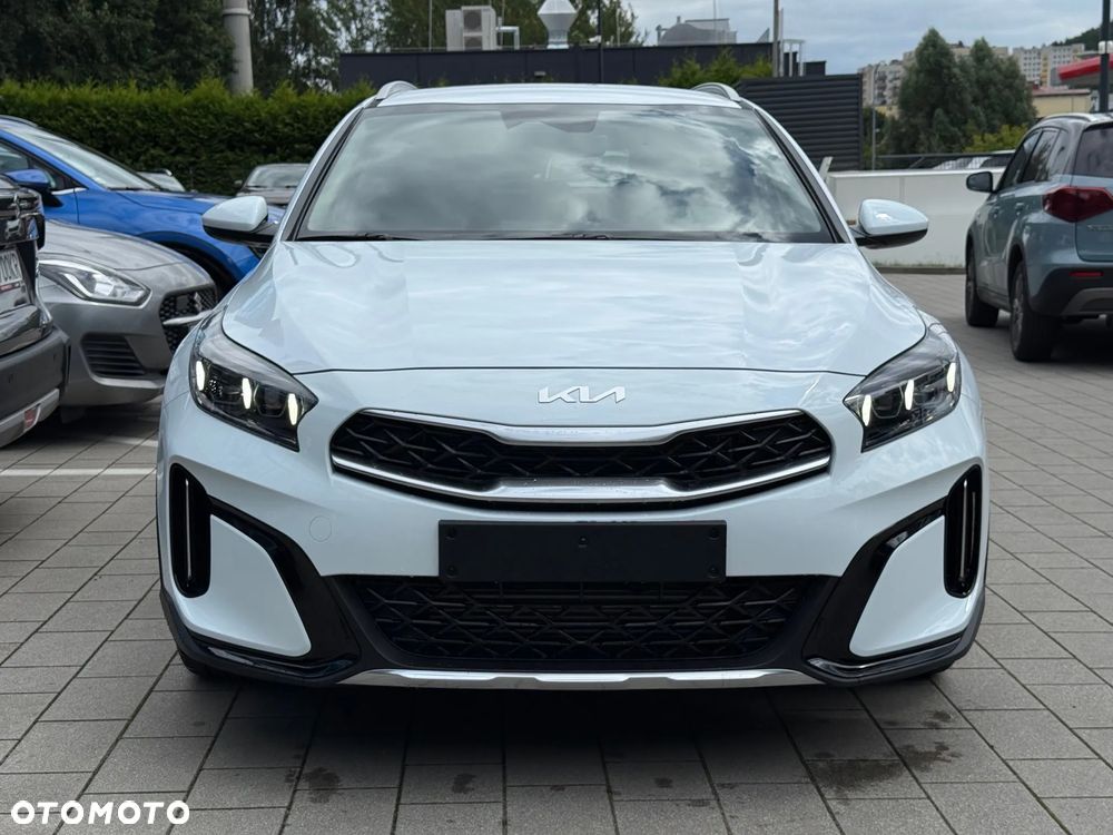 Kia XCeed 1.6 T-GDI M DCT - 3