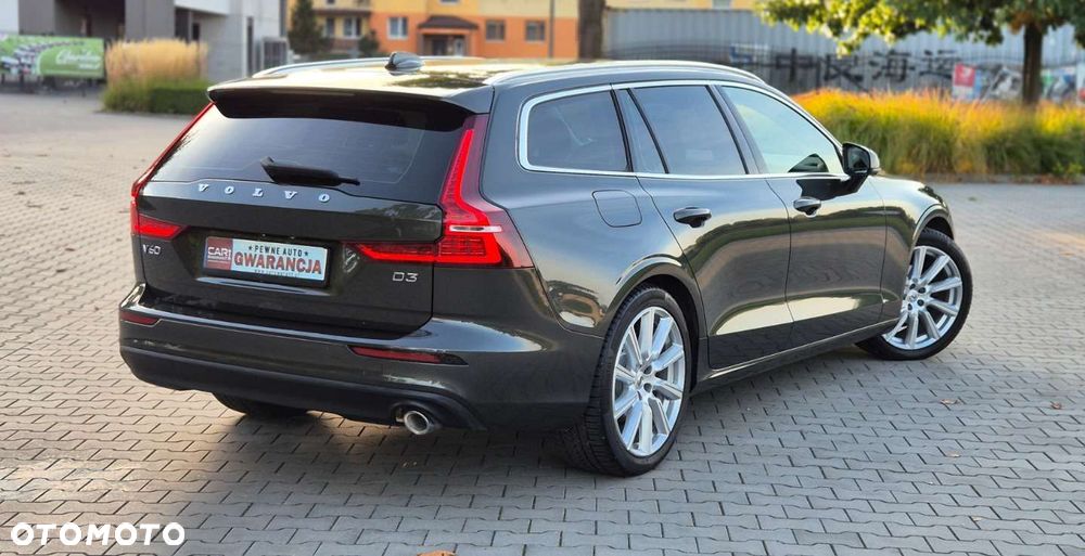 Volvo V60 D3 Geartronic Momentum Pro - 21