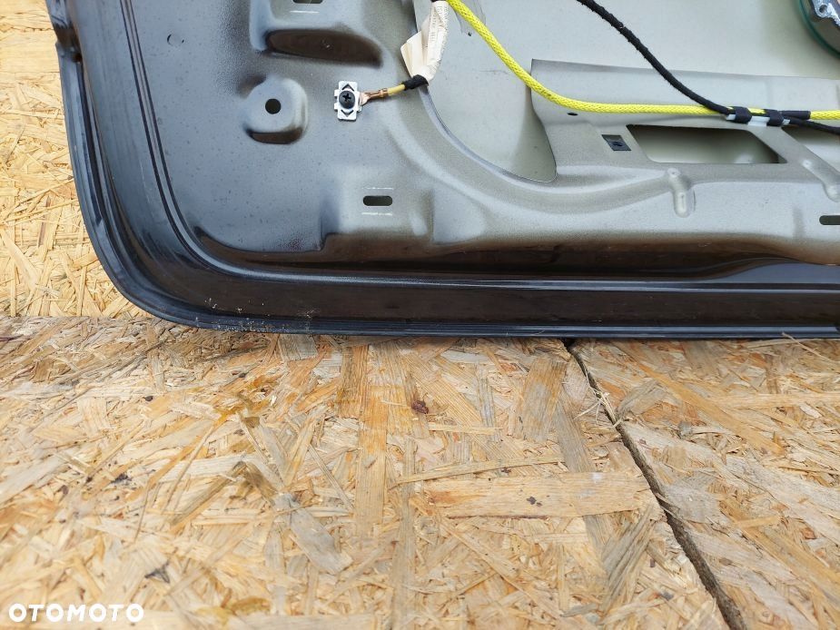 KLAPA POKRYWA BAGAŻNIKA TYŁ VOLKSWAGEN GOLF V 5D - 7