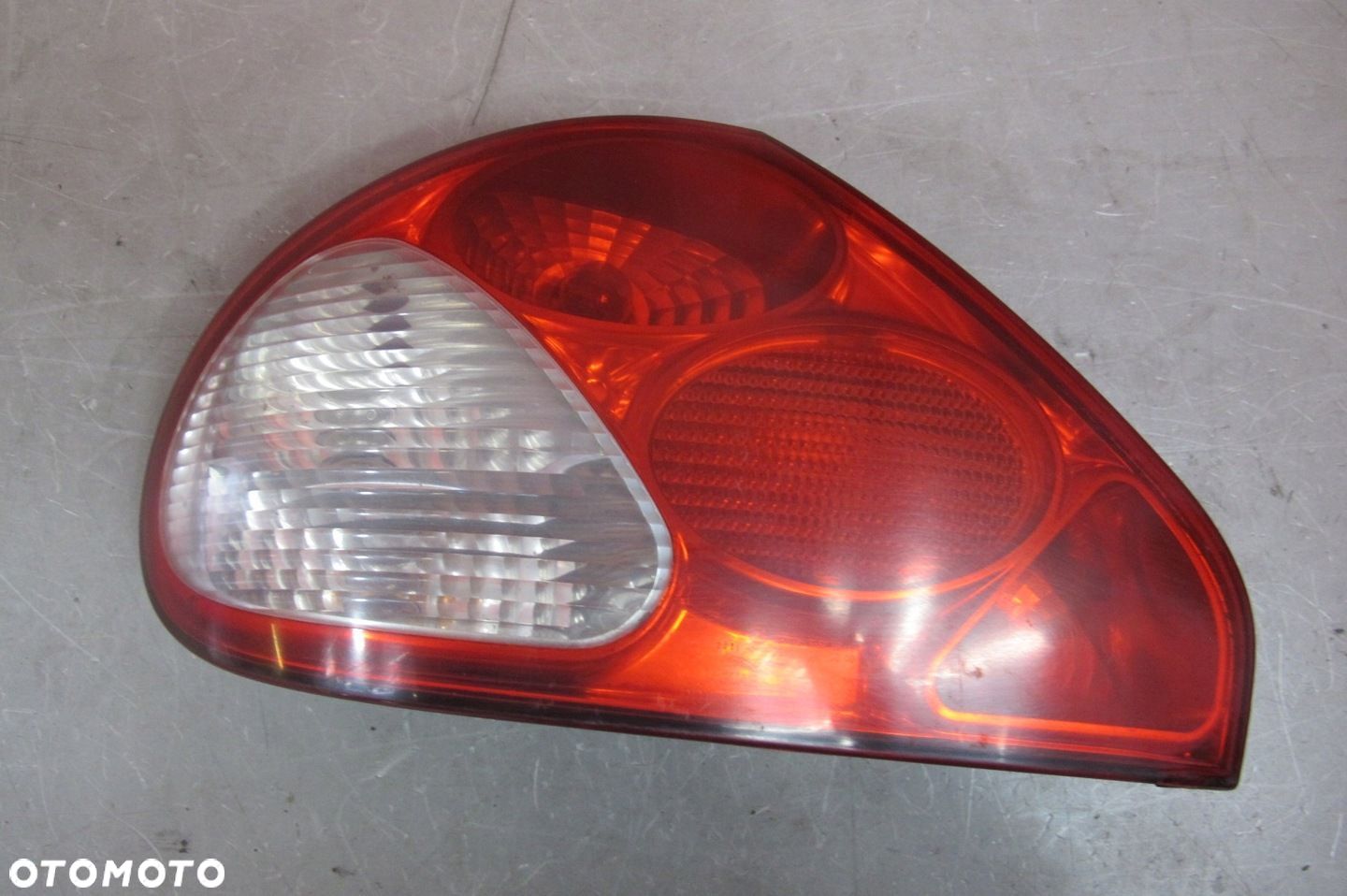 JAGUAR X TYPE SEDAN 01-07 LAMPA LEWA TYŁ TYLNA - 1