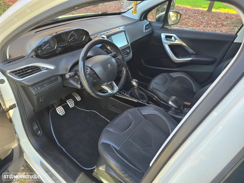 Peugeot 2008 PureTech 110 Stop&Start Crossway - 28