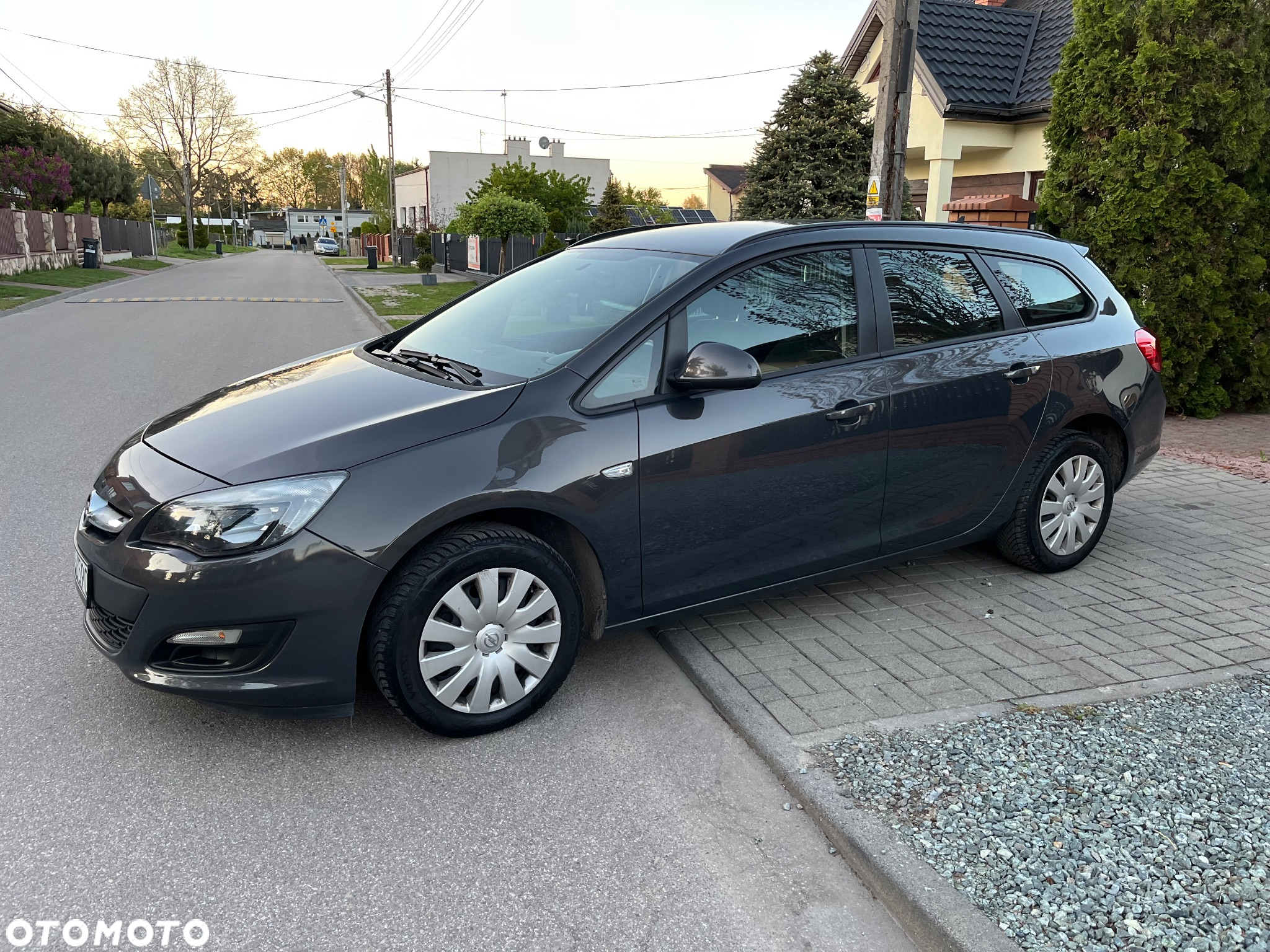 Opel Astra 1.6 CDTI DPF ecoFLEX Sports TourerStart/Stop Edition - 2