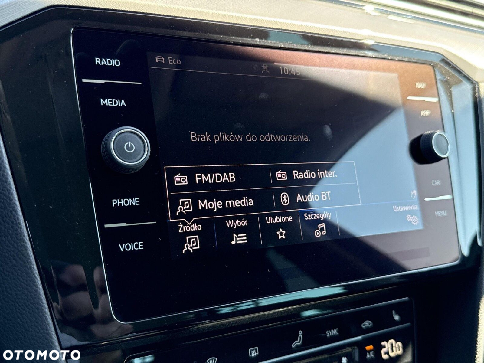 Volkswagen Passat 2.0 TDI Business DSG - 29