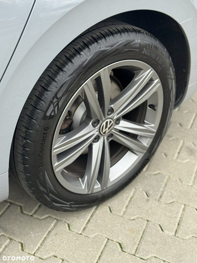 Volkswagen Arteon - 12