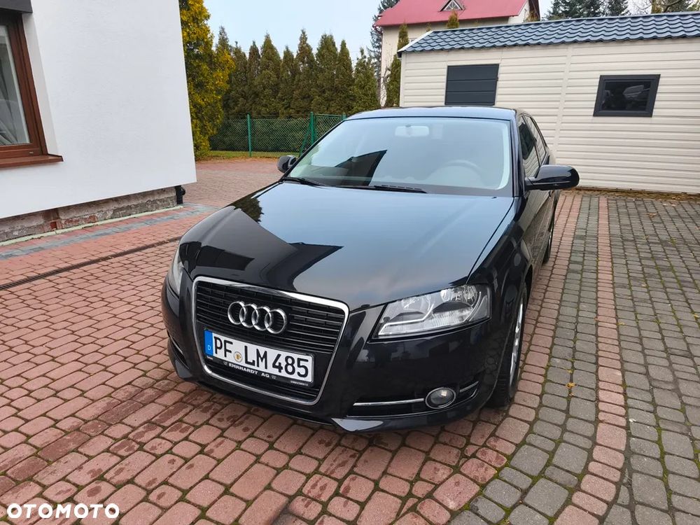 Audi A3 Sportback 1.6 Attraction - 2