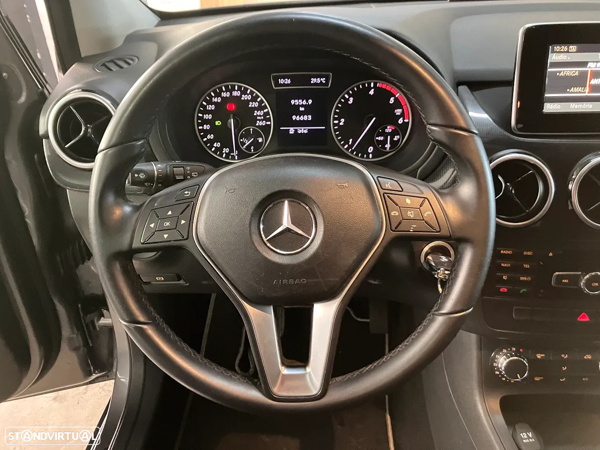 Mercedes-Benz B 180 CDi BlueEfficiency - 34
