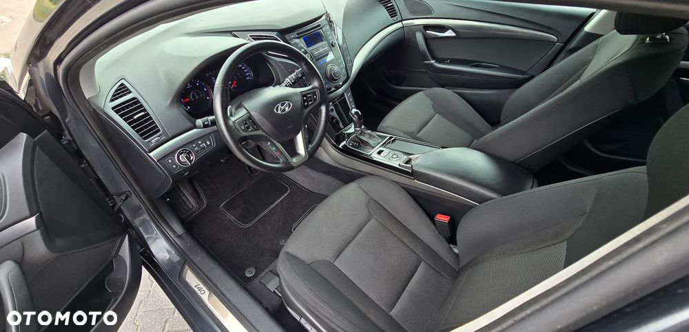 Hyundai i40 1.7 CRDi Premium DCT - 16