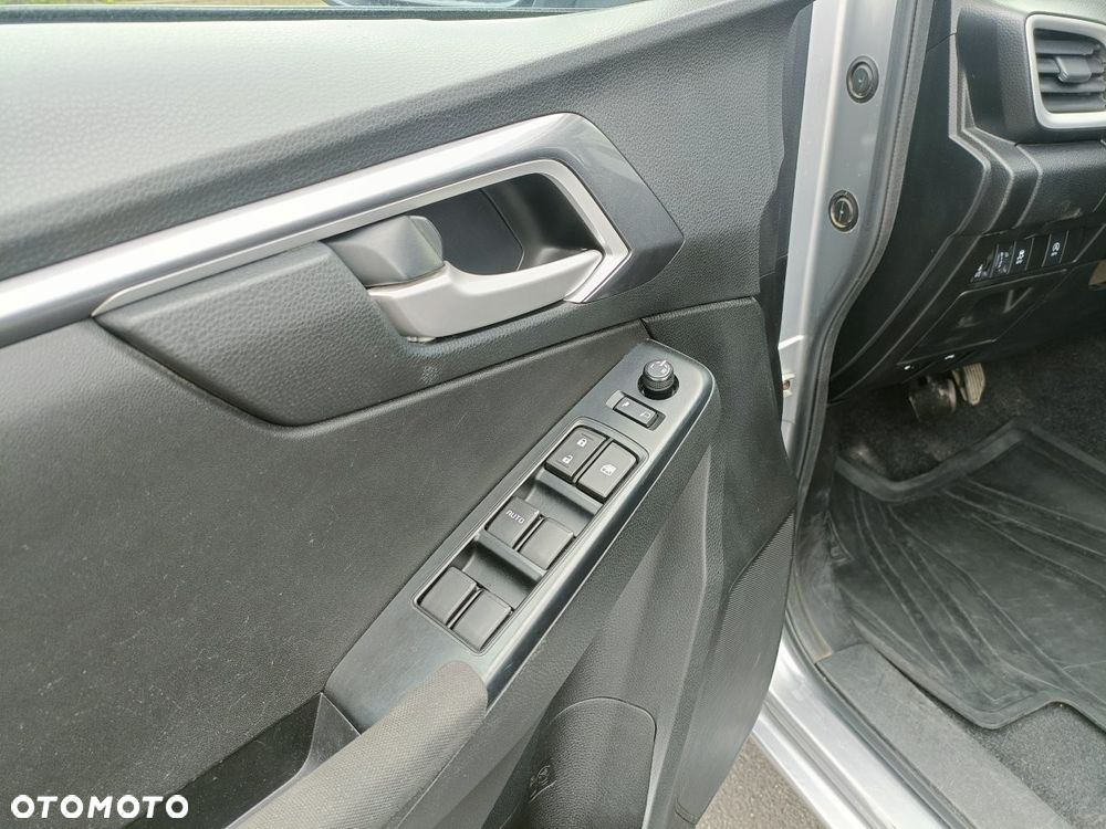 Isuzu D-Max 1.9 DC LS - 23