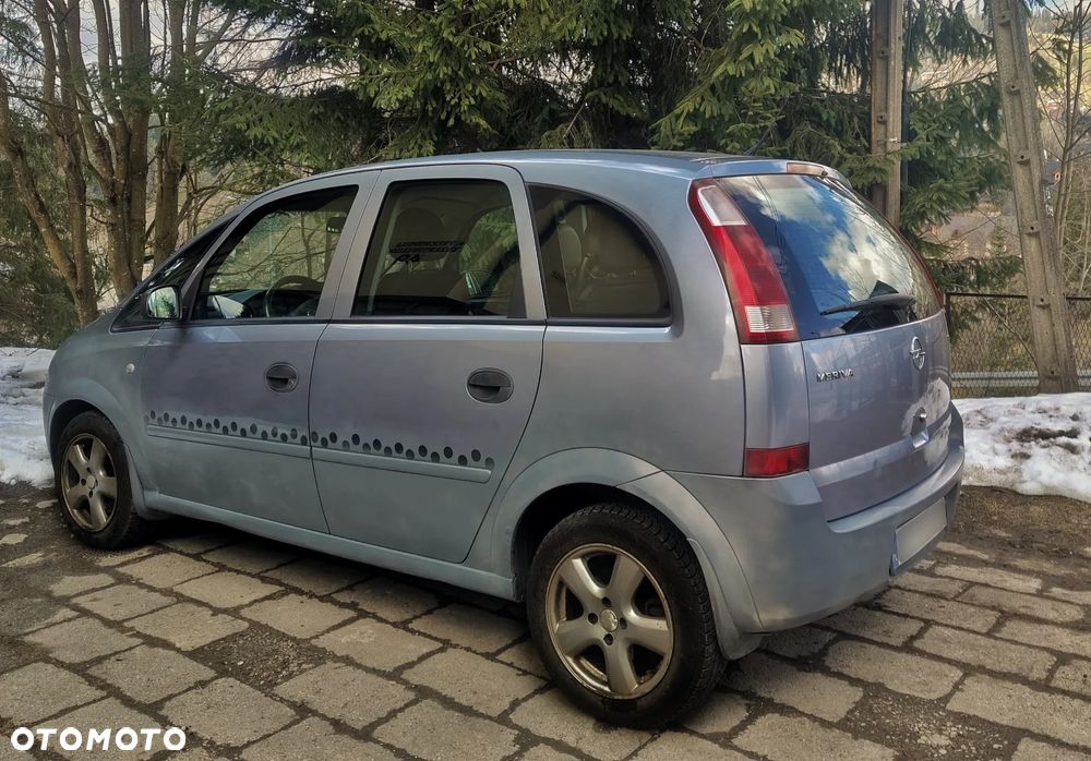 Opel Meriva 1.6 16V Essentia - 2