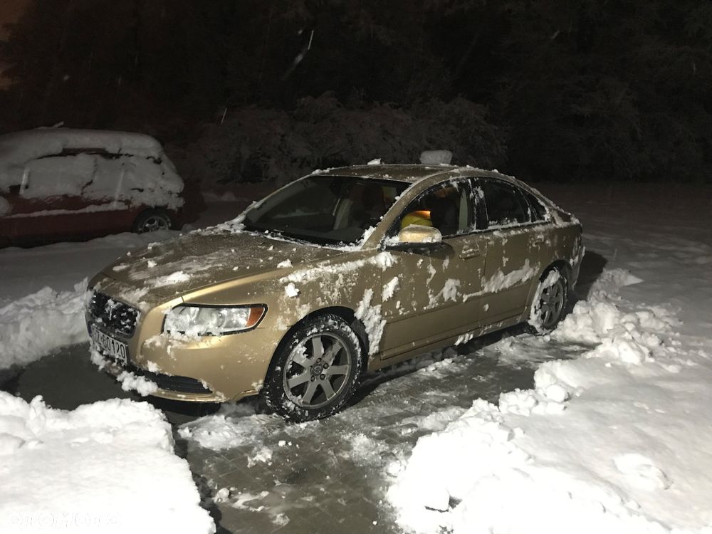 Volvo S40 2.0D Momentum - 6