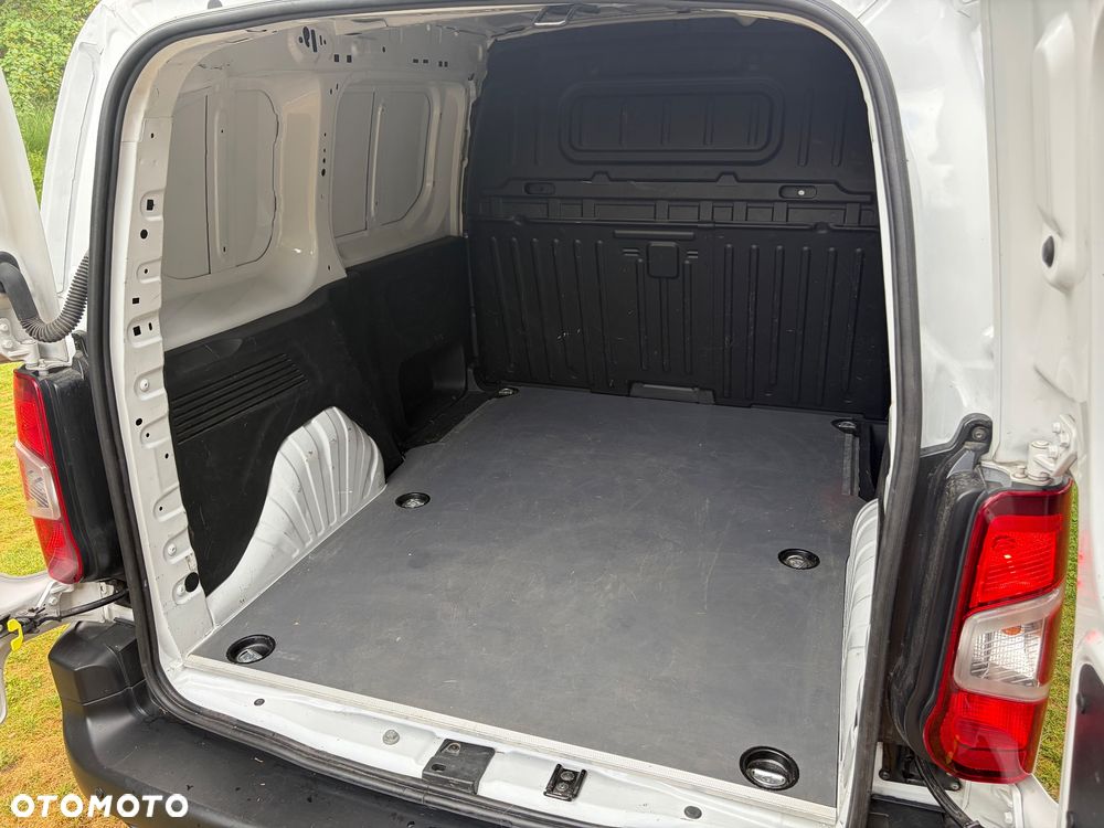 Toyota PROACE CITY - 24