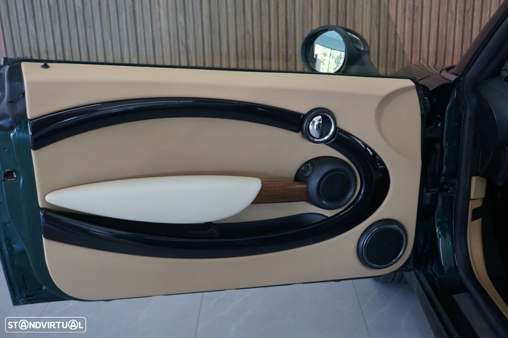 MINI 3 Portas Cooper D - 7