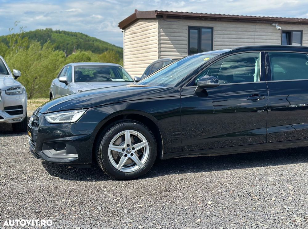 Audi A4 35 TDI S tronic - 33