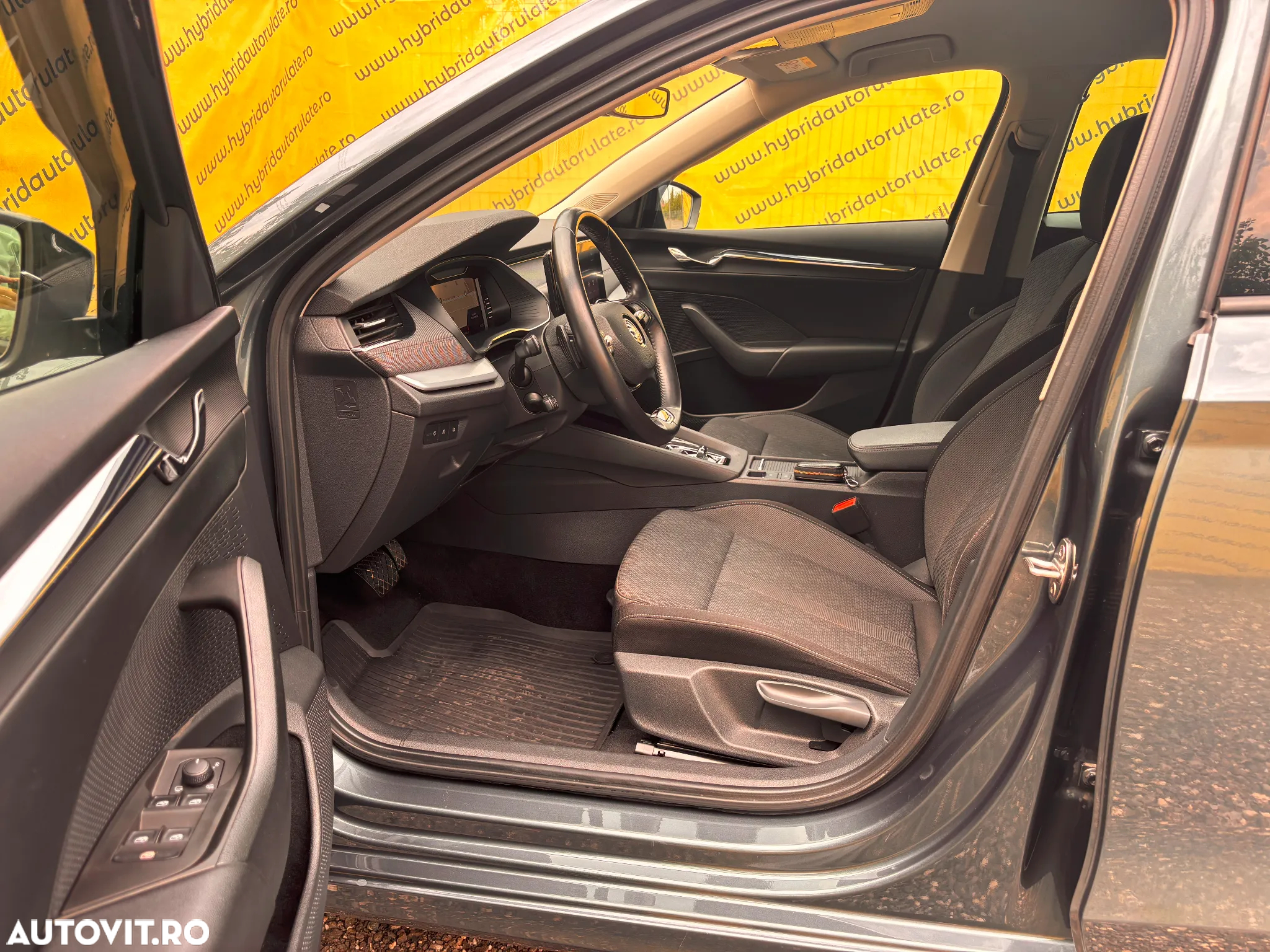 Skoda Octavia 2.0 TDI DSG Style - 11