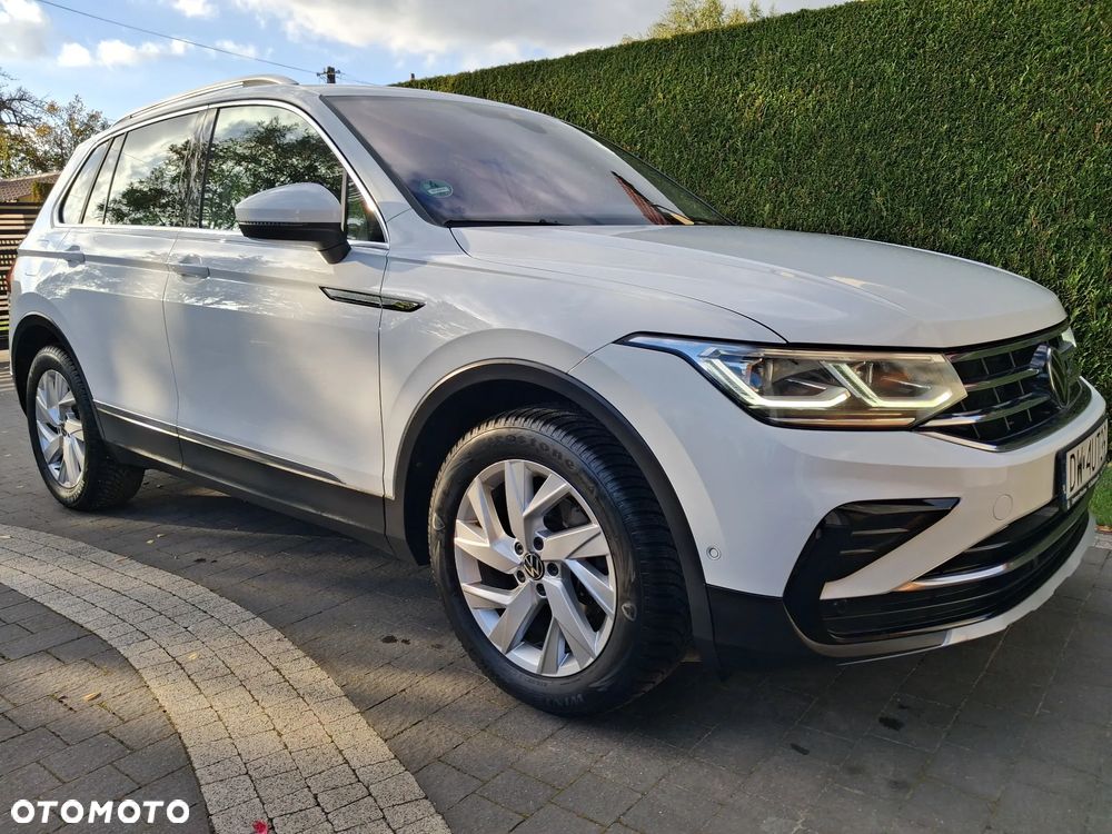 Volkswagen Tiguan 2.0 TDI Elegance DSG - 2