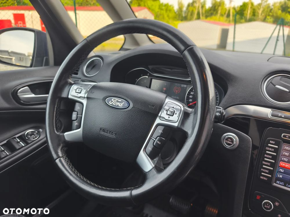Ford Galaxy 2.0 TDCi Platinium X (Titanium) MPS6 - 33