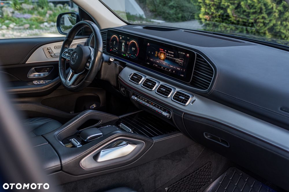 Mercedes-Benz GLE - 19