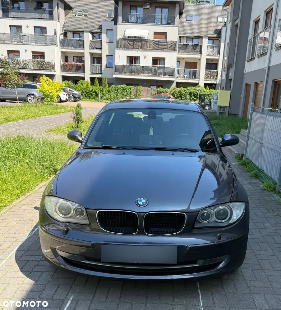 BMW Seria 1 - 1