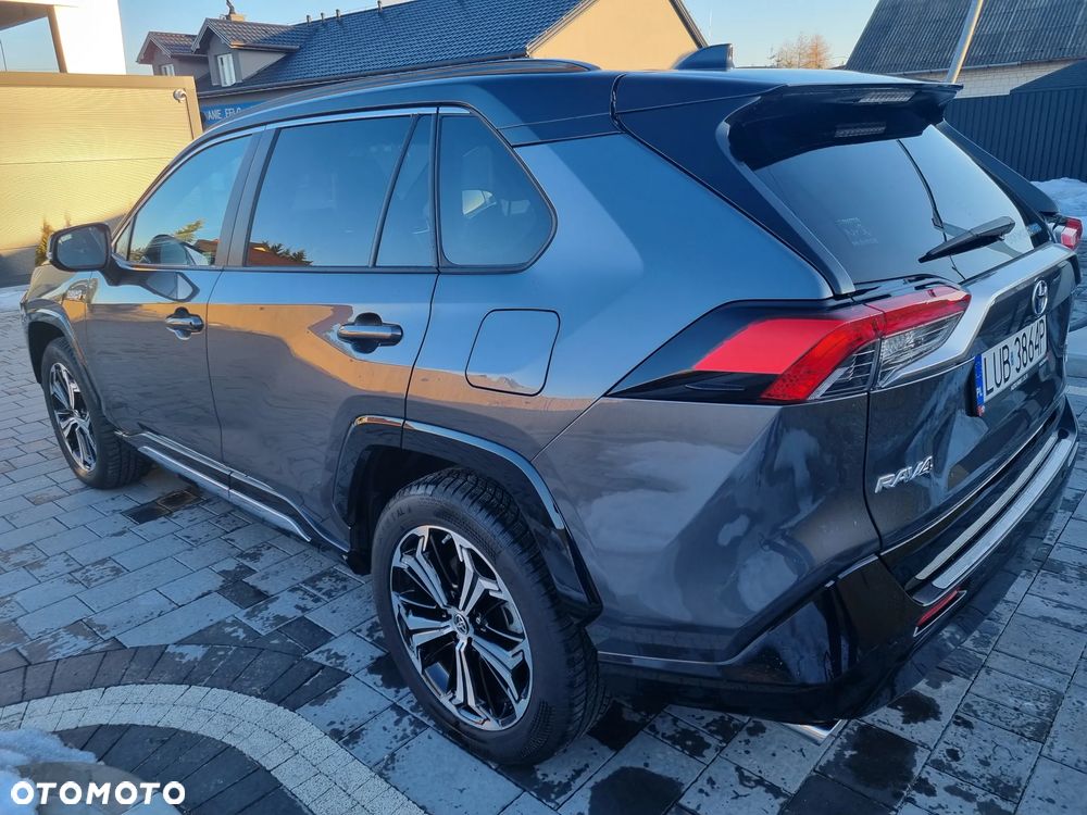 Toyota RAV4 - 24