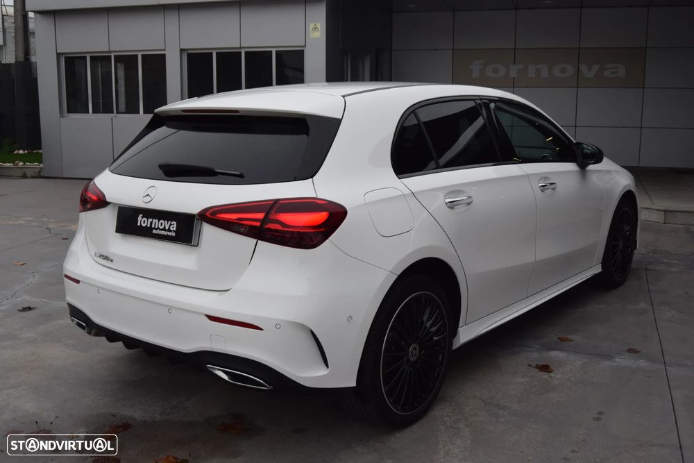 Mercedes-Benz A 250 e AMG Line - 6