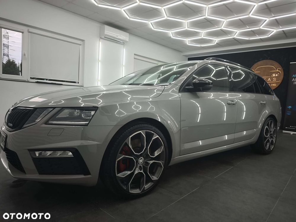 Skoda Octavia 2.0 TSI RS 230 DSG - 3
