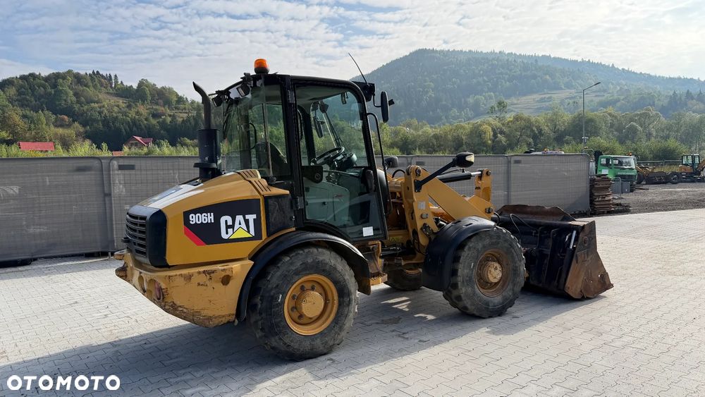Caterpillar 906H - 5