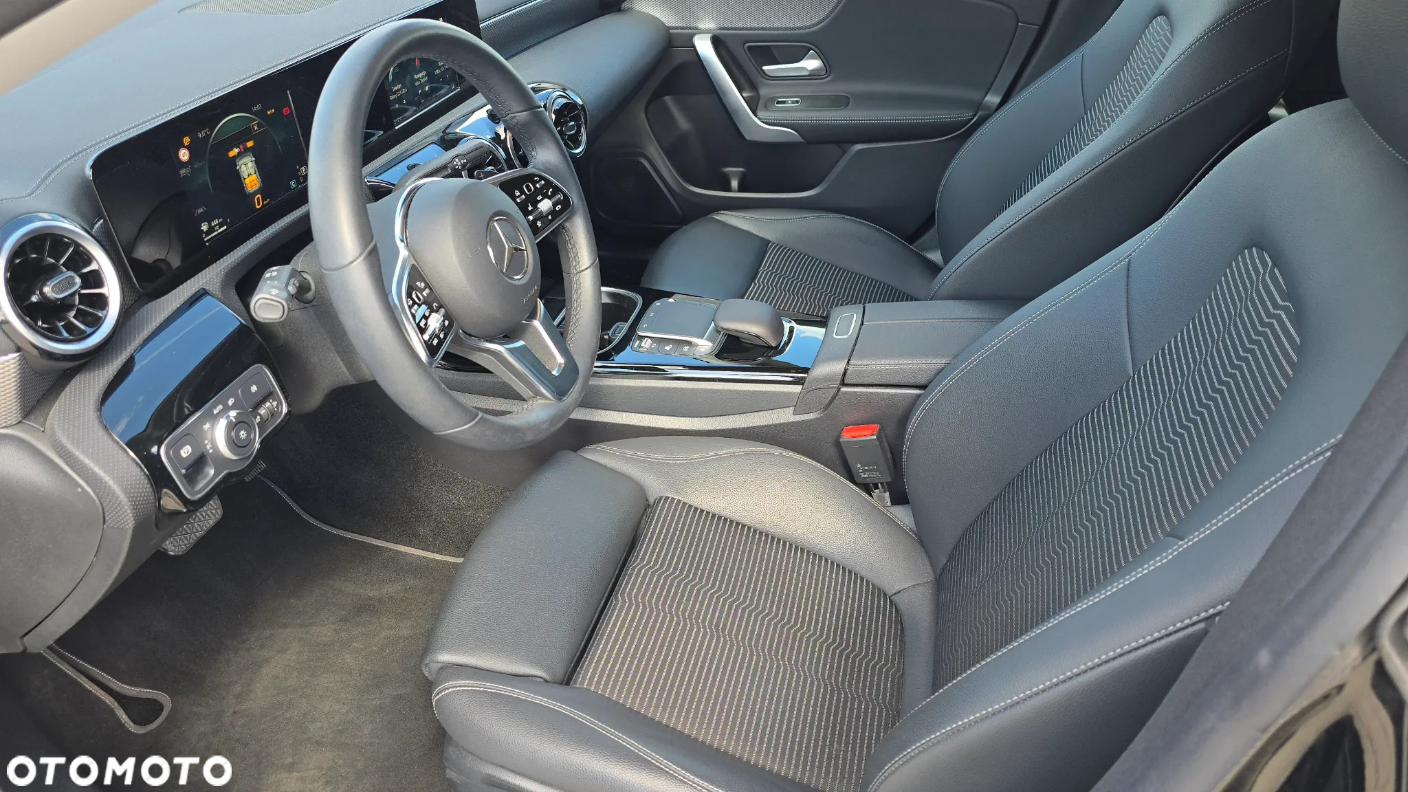 Mercedes-Benz CLA 180 d Shooting Brake 8G-DCT - 8
