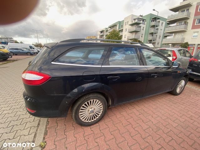 Ford Mondeo 2010 photo 2