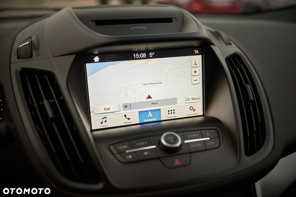 Ford Kuga 1.5 EcoBoost 2x4 Titanium - 37