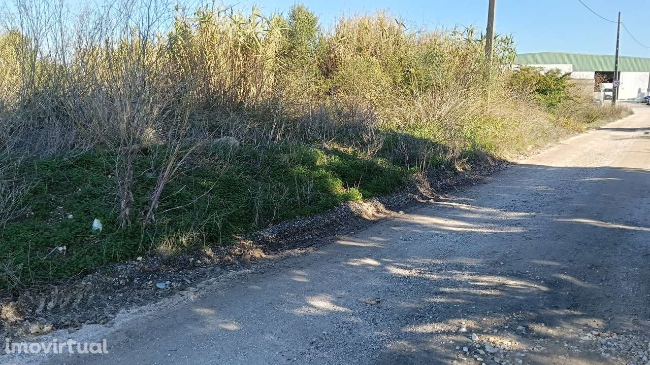 Terreno rustico com 24.200 m², com área urbana - Grande imagem: 4/19