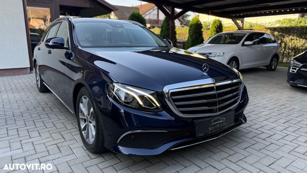 Mercedes-Benz E 220 d 4Matic T 9G-TRONIC Avantgarde - 24