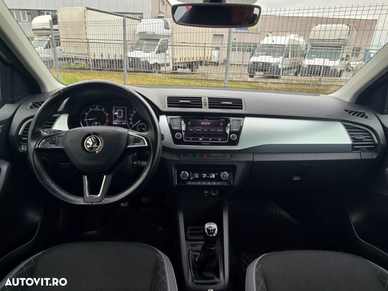 Skoda Fabia - 11