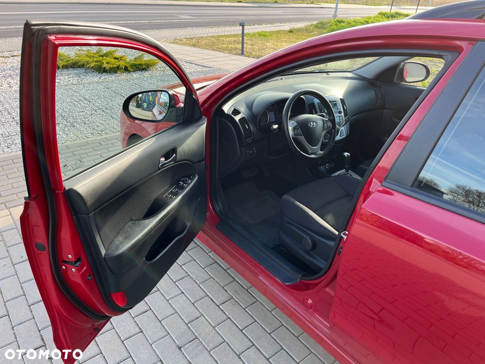 Hyundai i30 1.6 Comfort - 28