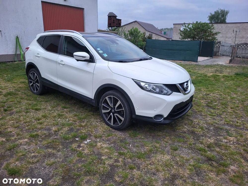 Nissan Qashqai 1.6 DCi Xtronic N-Connecta - 2