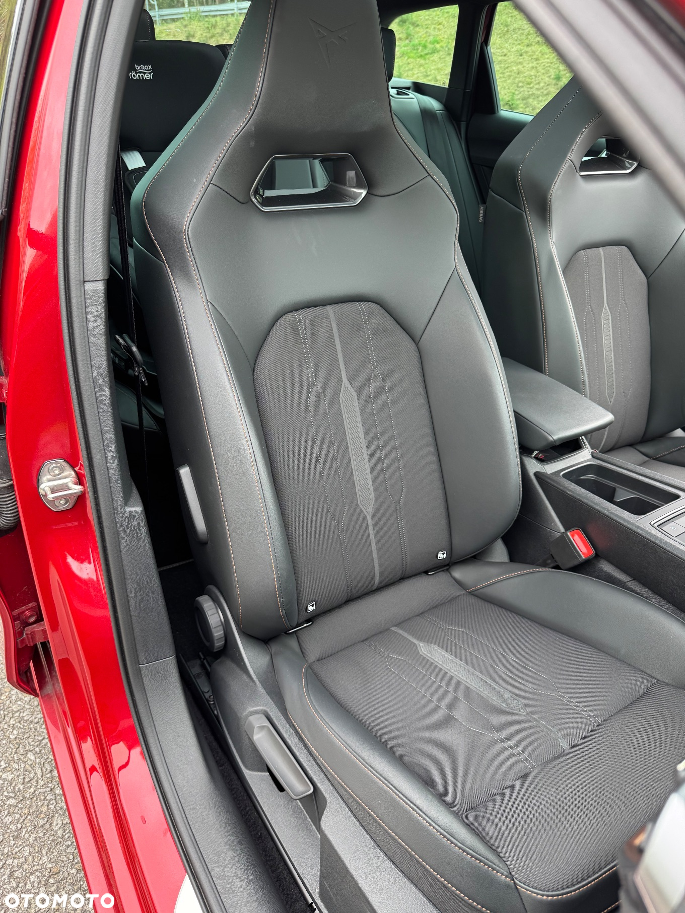Cupra Leon Sportstourer 2.0 TSI 4Drive DSG VZ - 20