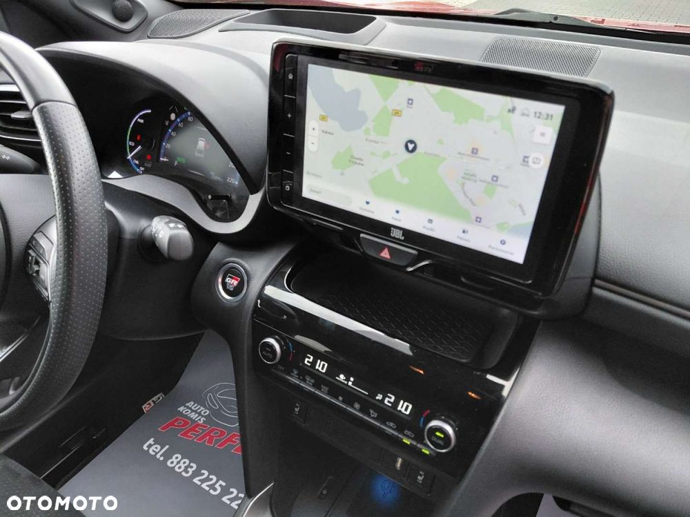 Toyota Yaris Cross - 17