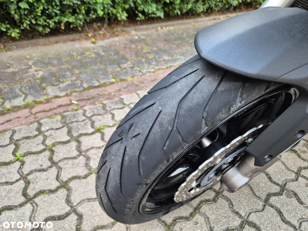 Kawasaki Versys 1000 - 4