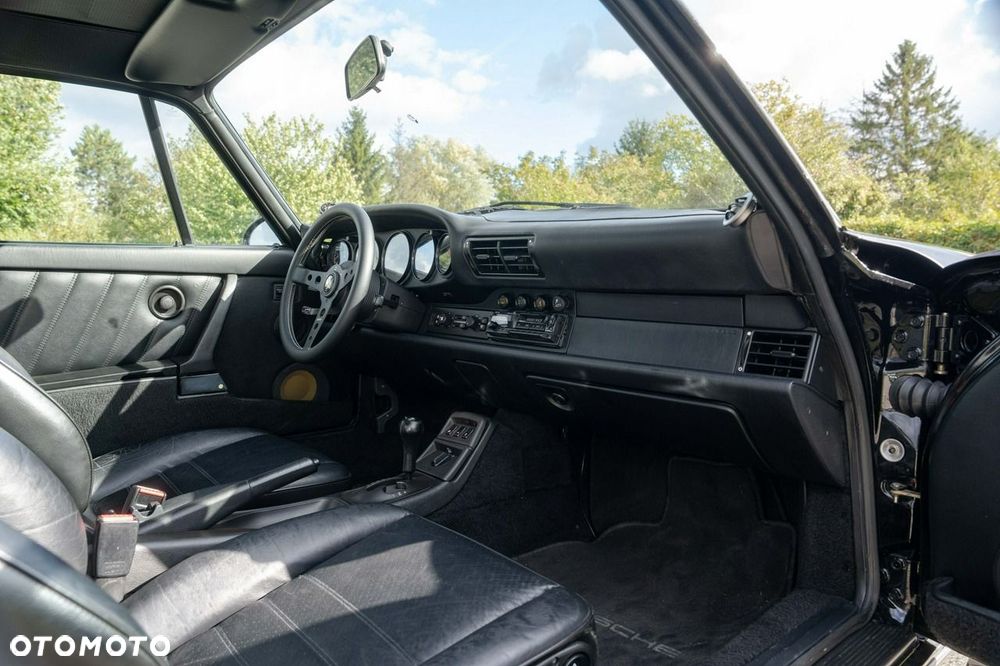 Porsche 911 - 36