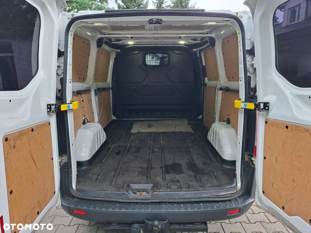 Ford Transit Custom - 10