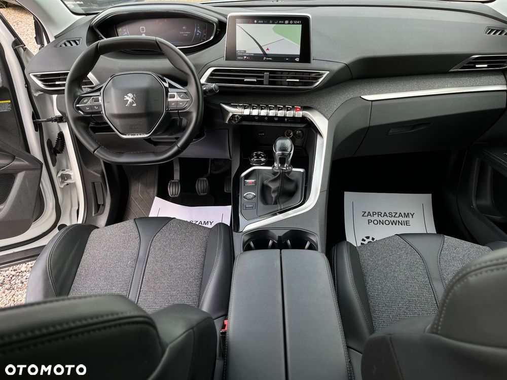 Peugeot 5008 BlueHDi 130 Allure - 22