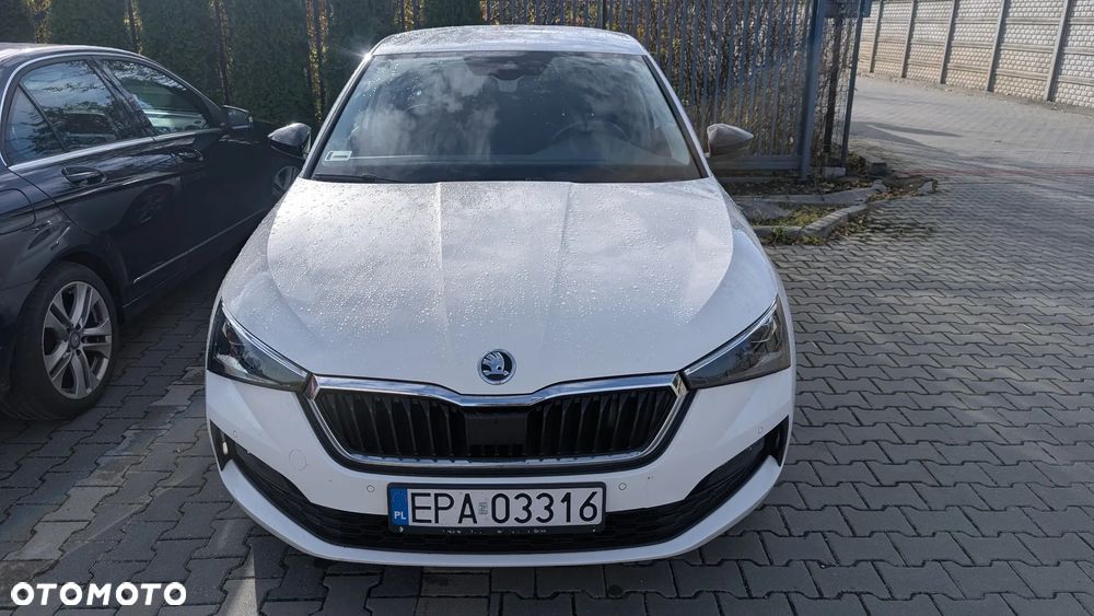 Skoda Scala 2019 photo 2