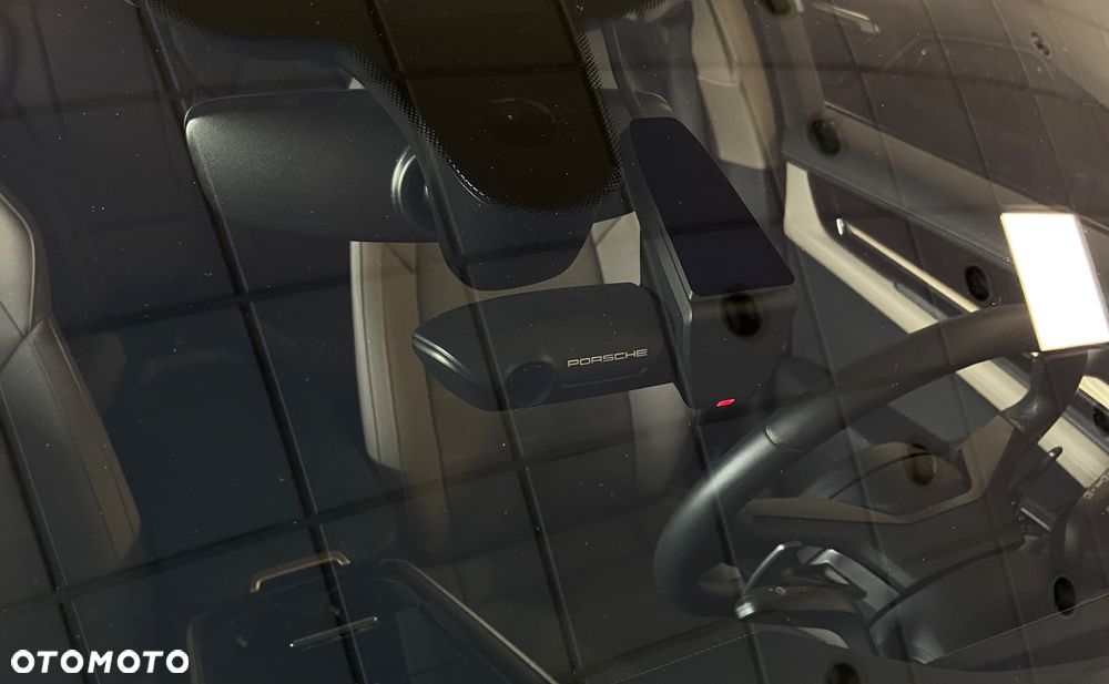 Porsche Panamera 4 E-Hybrid PHEV - 34