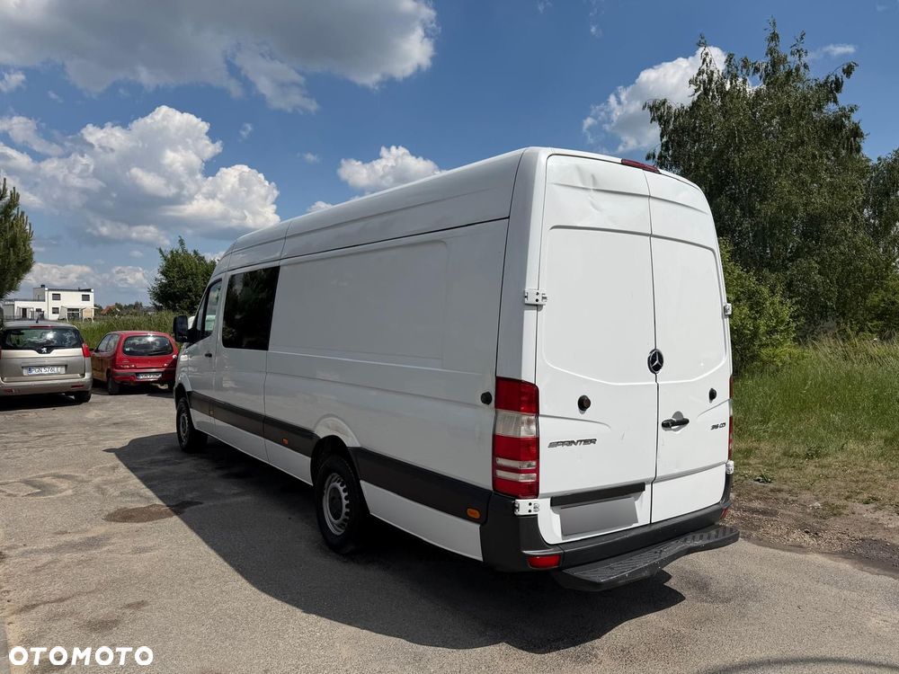 Mercedes-Benz Sprinter - 6