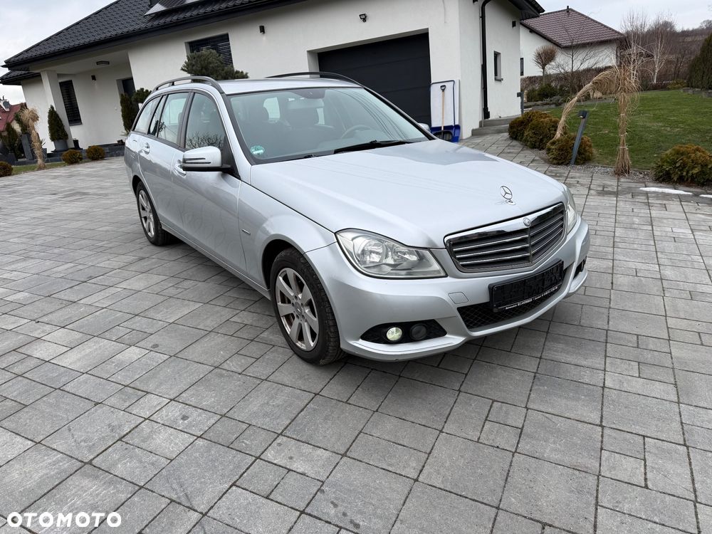 Mercedes-Benz Klasa C 200 CDI BlueEff Elegance