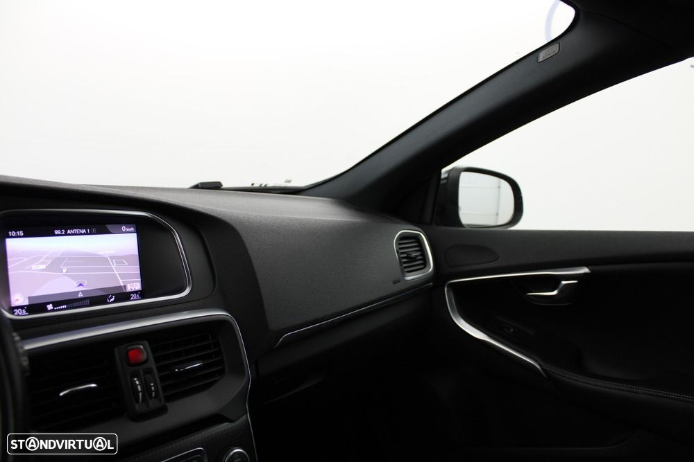 Volvo V40 1.5 T3 Sport Edition Geartronic - 20