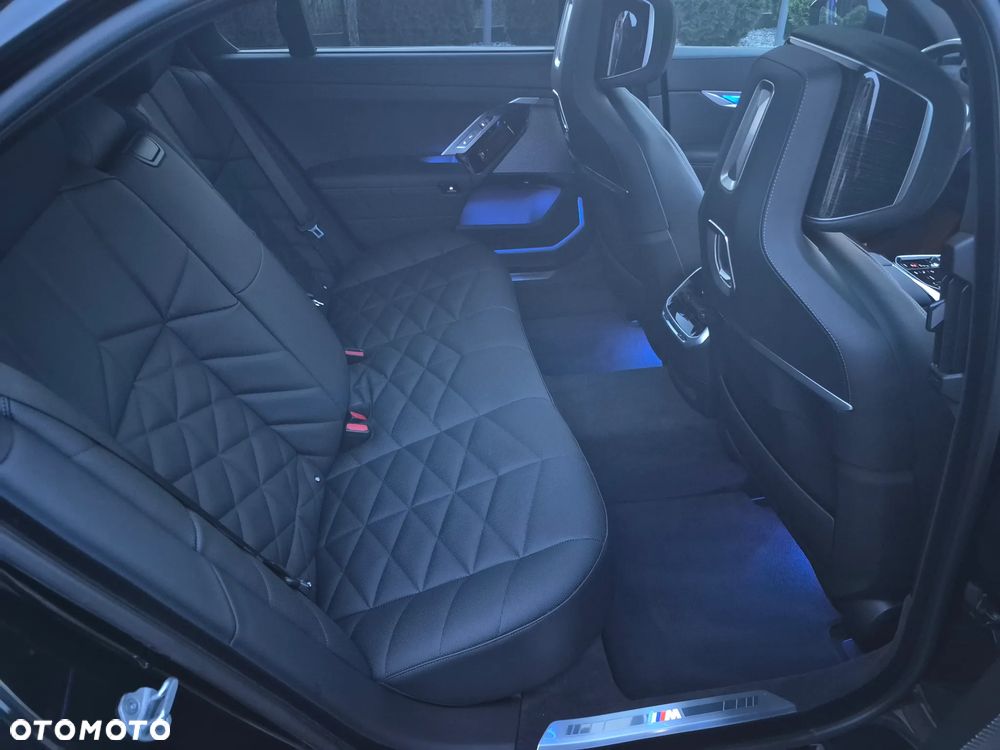BMW Seria 7 740i - 20