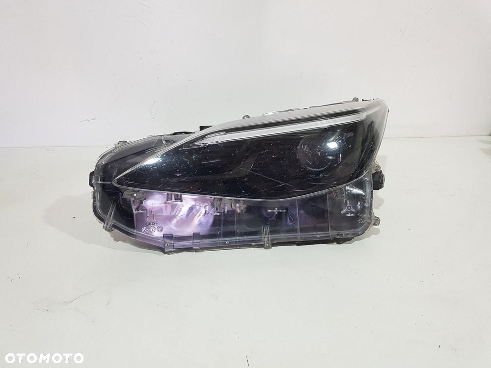 TOYOTA YARIS CROSS LAMPA PRZÓ PRZEDNIA LEWA FULL LED EUROPA ORYGINAŁ - 2