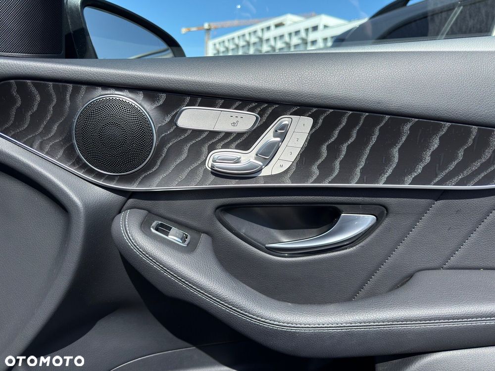 Mercedes-Benz GLC 200 d 4-Matic Business Edition - 25