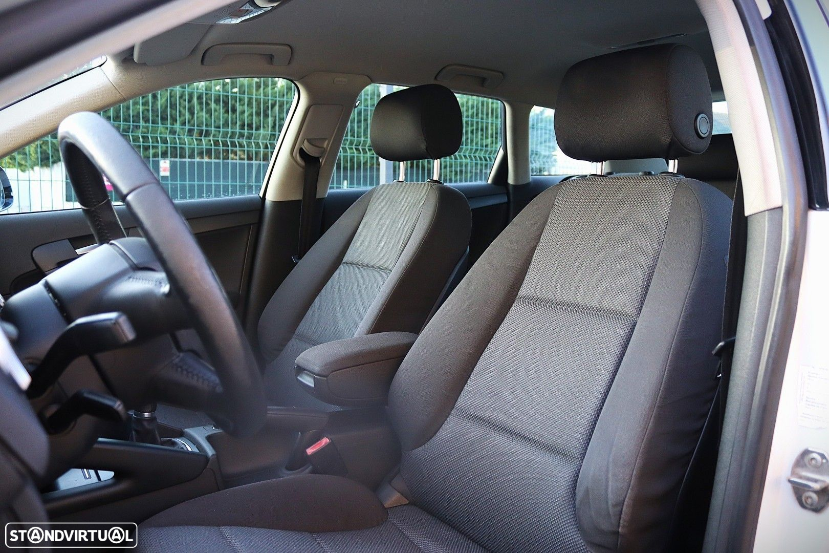 Audi A3 Sportback 1.6 TDI Attraction - 14
